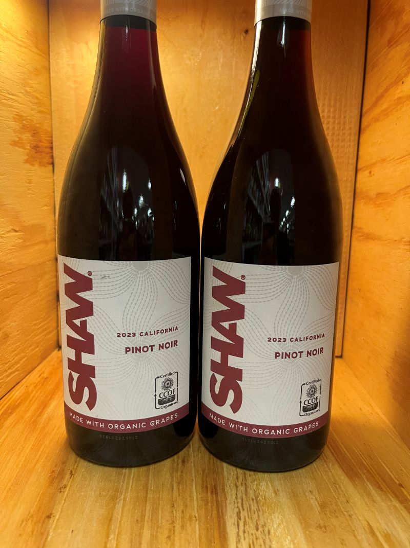 Shaw Organic Pinot Noir 2021